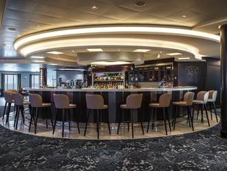 NCL Norwegian Getaway Atrium Bar ©Norwegian Cruise Line.jpg
